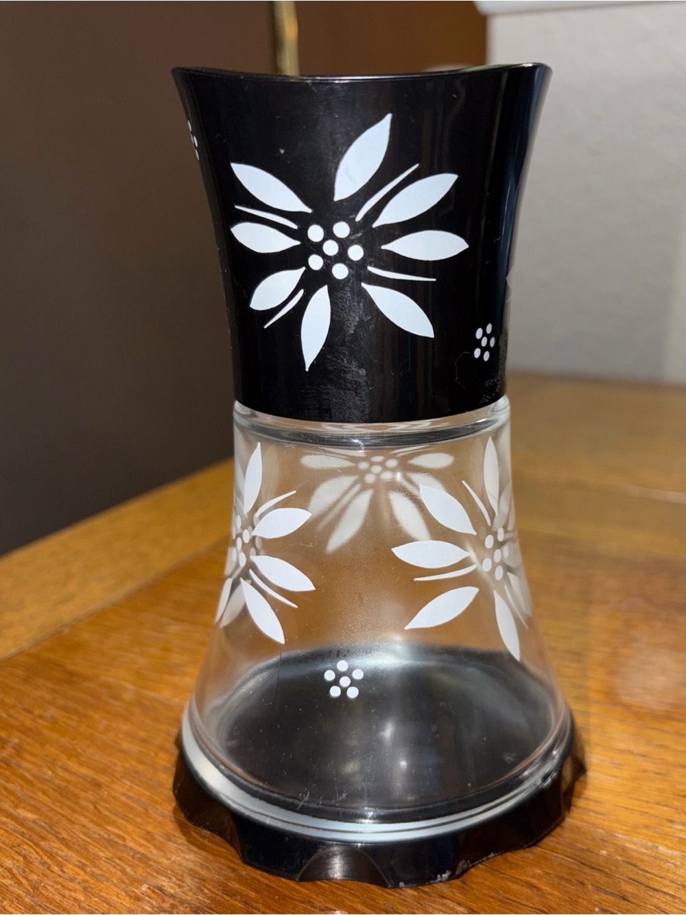 Temp-Tations Salt Or Pepper Grinder Shaker Kitchen Floral Black Few Scratches